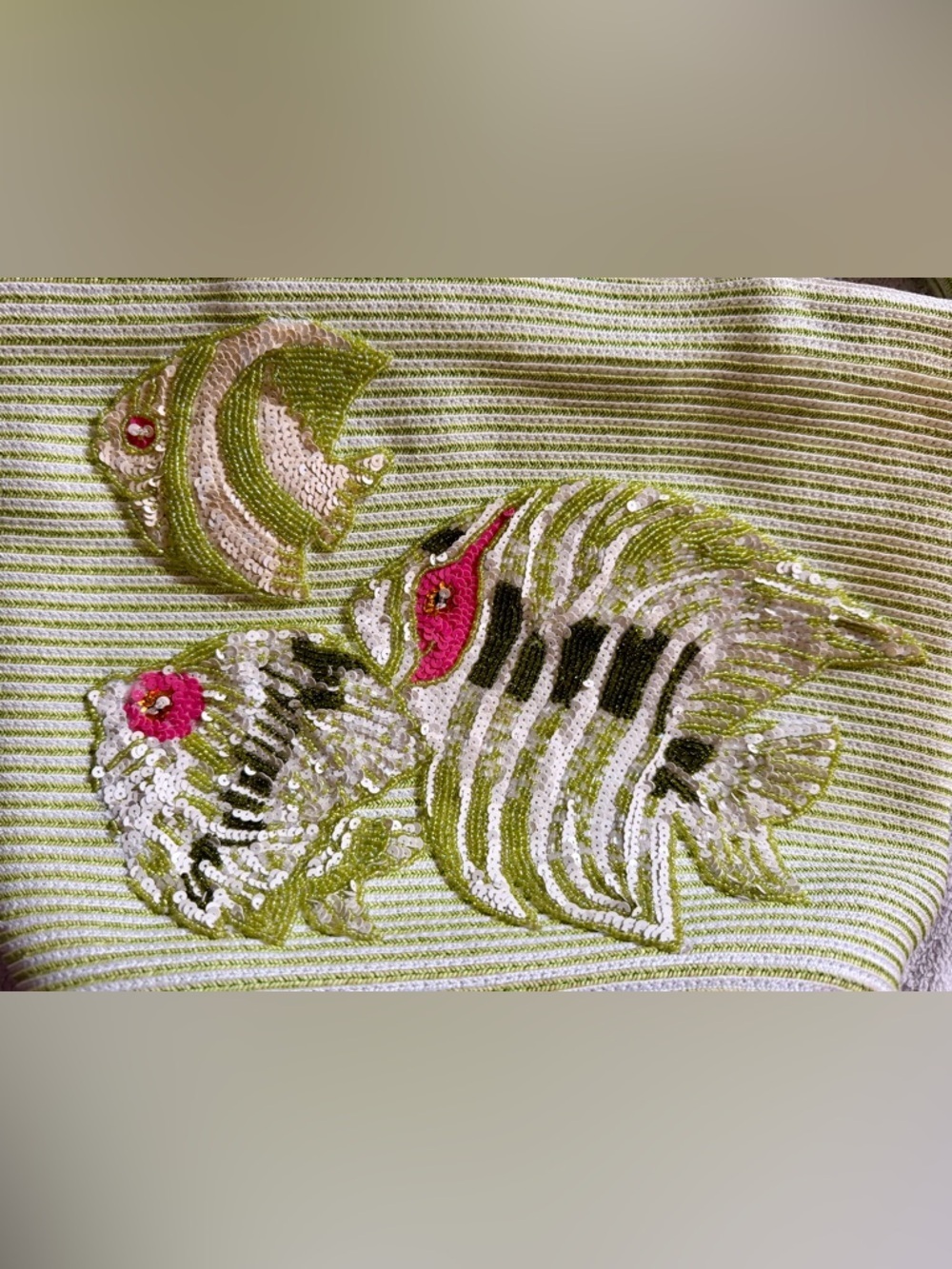 Eric Javitz | Green and White Straw Tote Sequin Fish Bag Resort Beach Purse - Picture 6 of 13